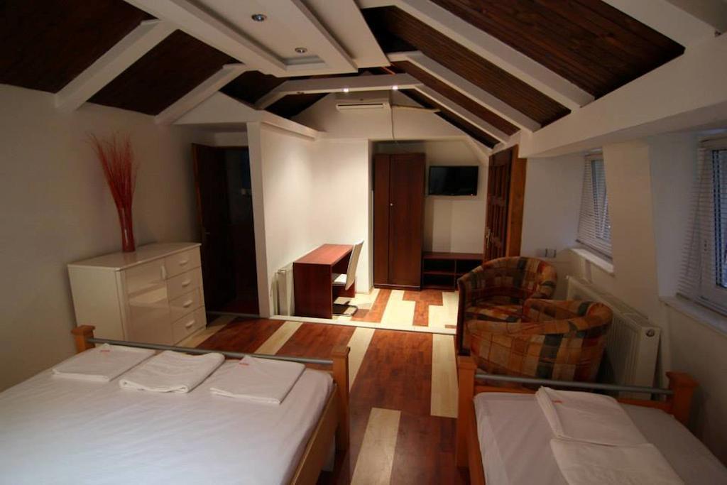 Lira Inn Ni Oda fotoğraf