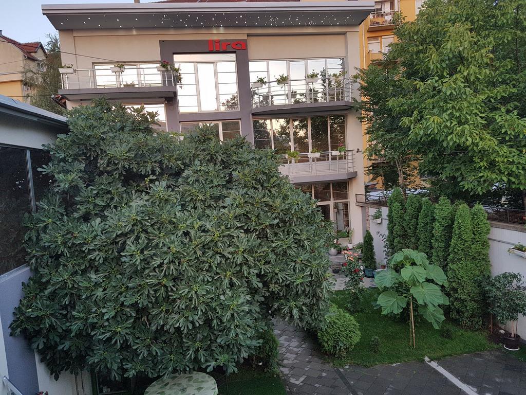 Lira Inn Ni Dış mekan fotoğraf